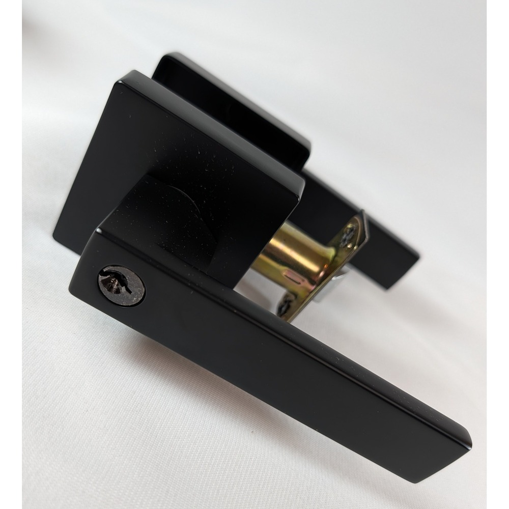 Matte Black Keyed Entry Door Lever Square Modern Handle Lock Set with Keys